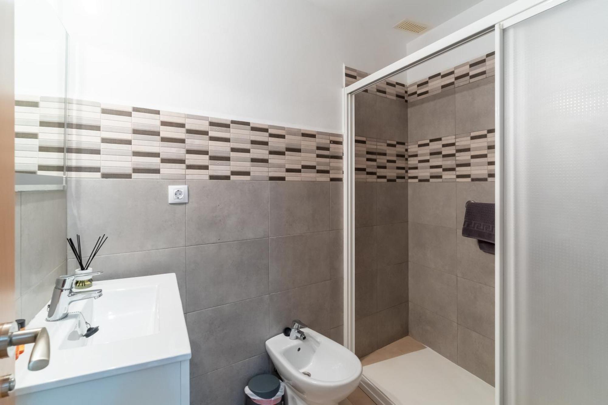Trendy Homes Paseo Maritimo Apartment *